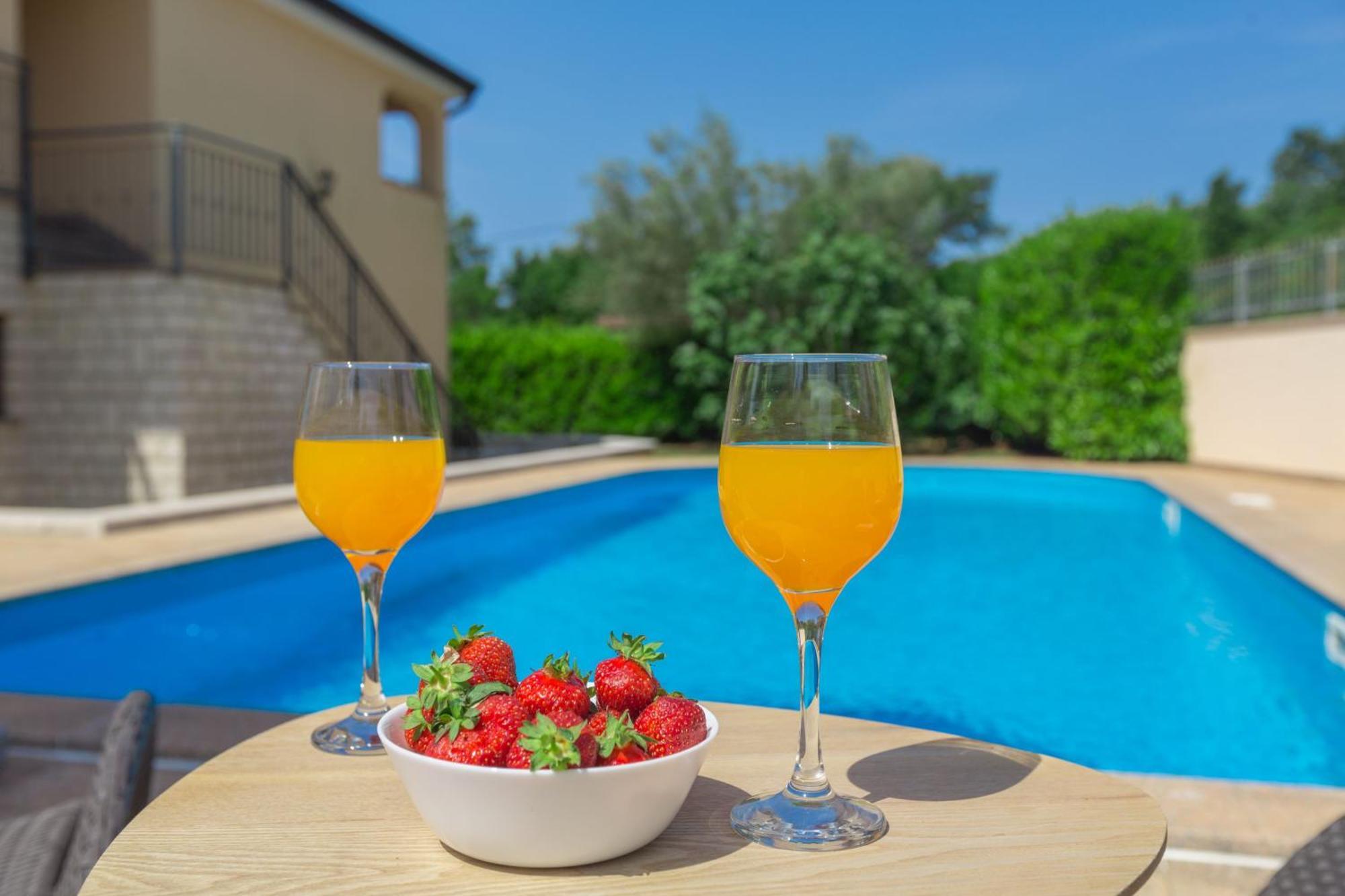 Apartmán Marea 3 Mit Pool Und Meerblick